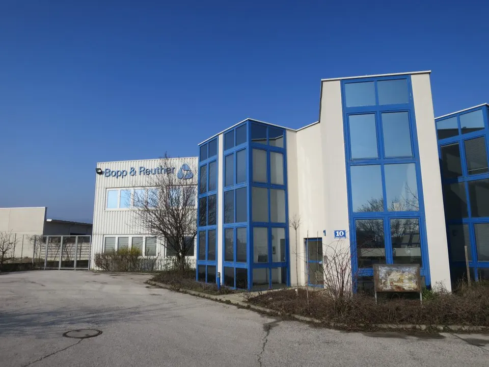 MODESTA REAL ESTATE FACILIATED THE SALE OF THE COMMERCIAL PROPERTY IN GS10 IN WIENER NEUDORF