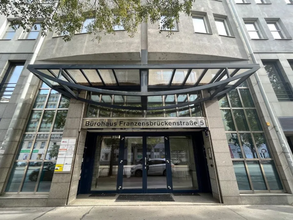 Modesta Real Estate vermittelt neue Bürofläche für PROSOZ Familientraining